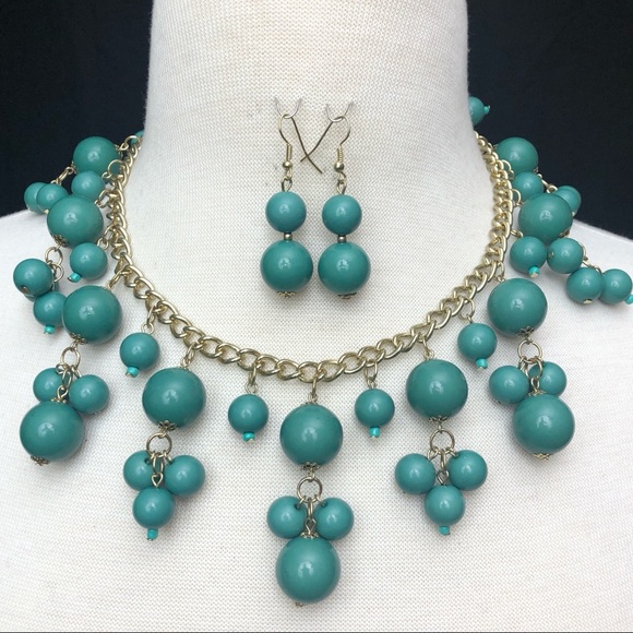 Teal Green Bead Drop Bib Necklace Earrings Set - Picture 1 of 4